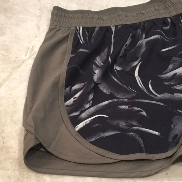 Plus Size Work Out Shorts W/Undies NWT - Picture 2 of 6